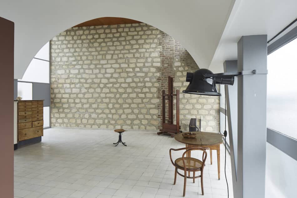 the studio in Le Corbusier's Paris apartment