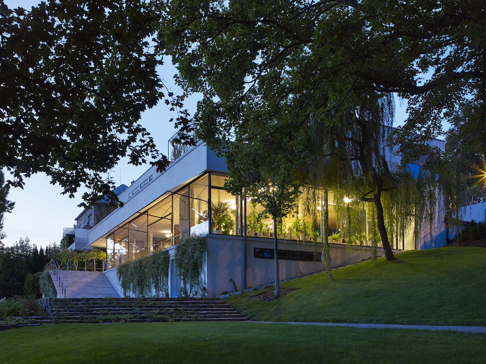 Garden terrace at Mies van der Rohe's Villa Tugendhat