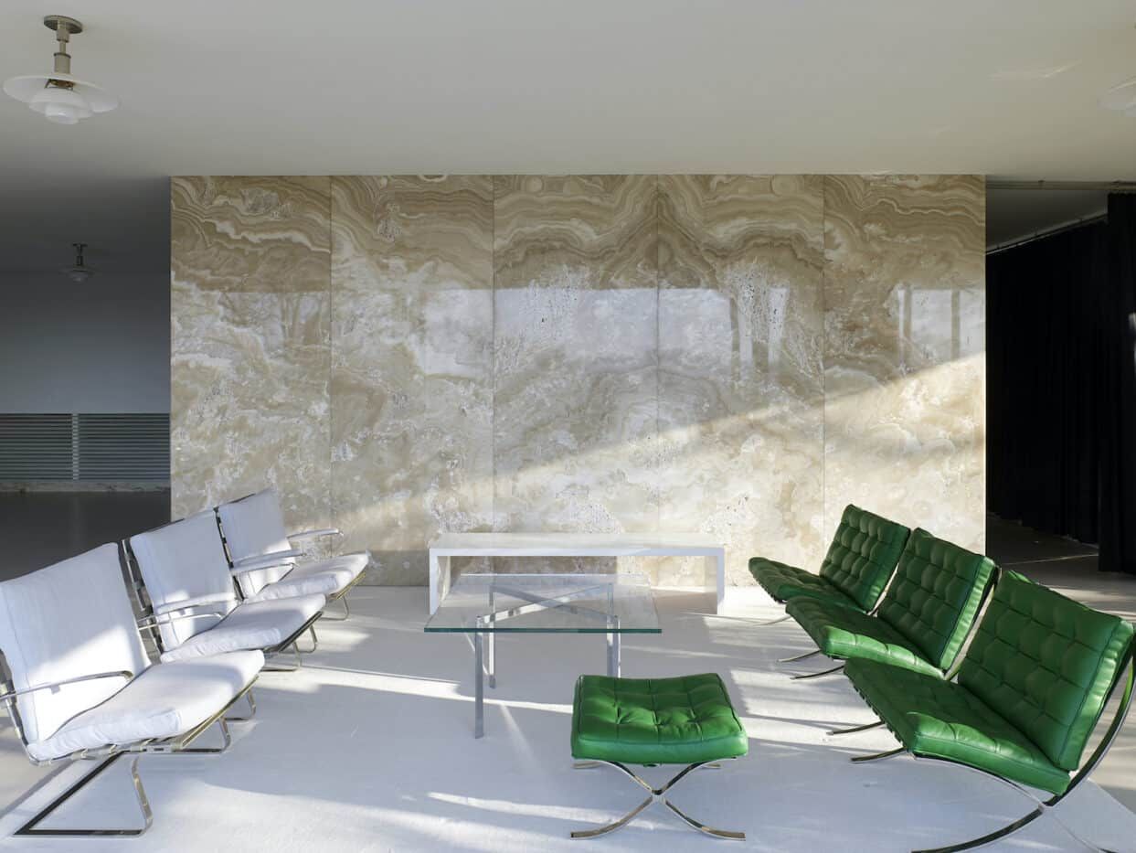 Ludwig Mies van der Rohe and Lilly Reich deployed green Barcelona chairs in Villa Tugendhat, 