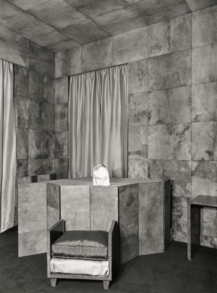 Templeton Crocker's living room designed by Frank