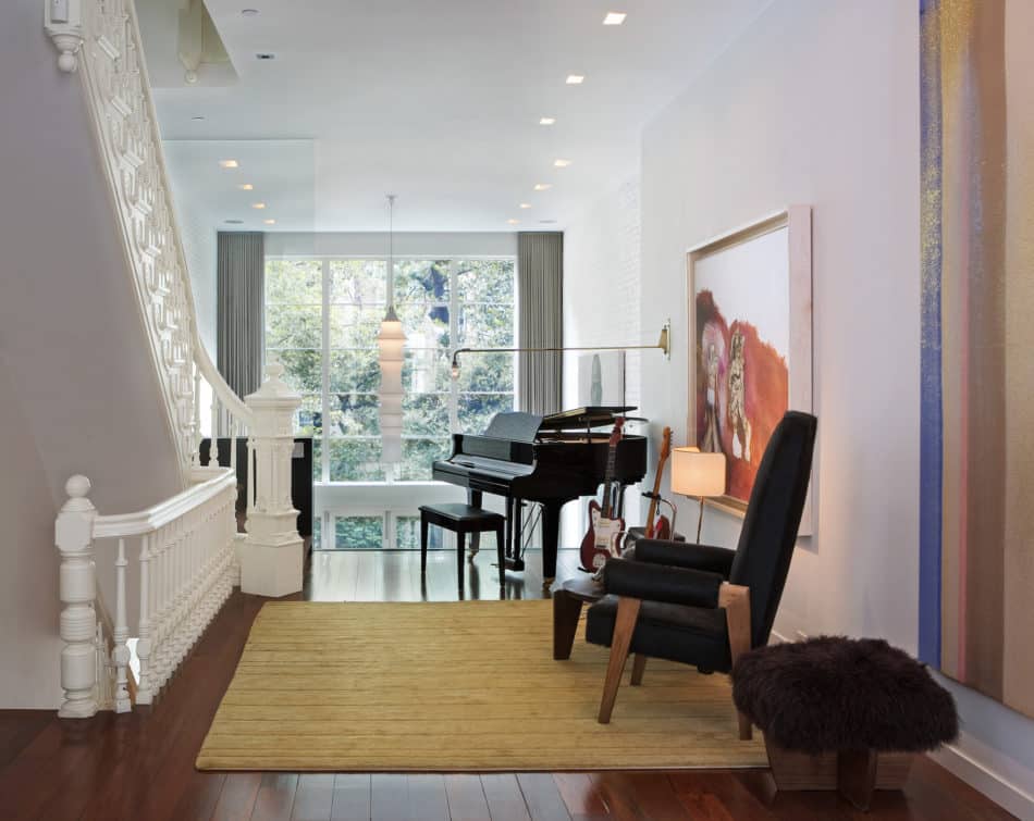 East 92nd Street home by D'Apostrophe