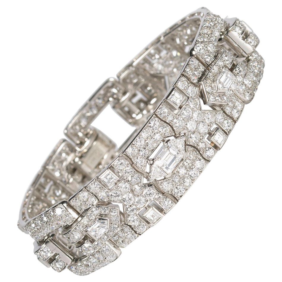 Cartier French Art Deco diamond and platinum bracelet, ca.1929