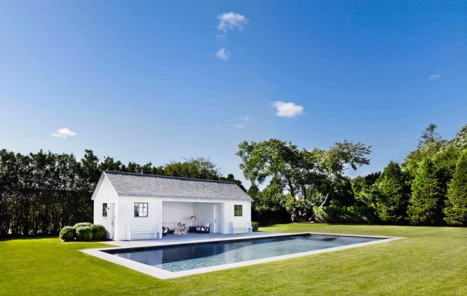 East Hampton home by Dan Scotti