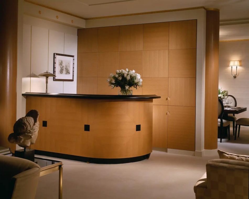 Art Deco-style bar in New York City by Gil Walsh