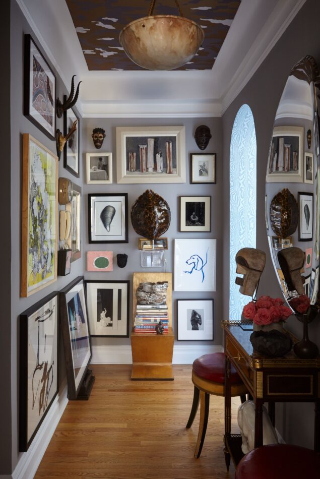 29 Creative Homes With Art Hung On Salon Style Gallery Walls The Study