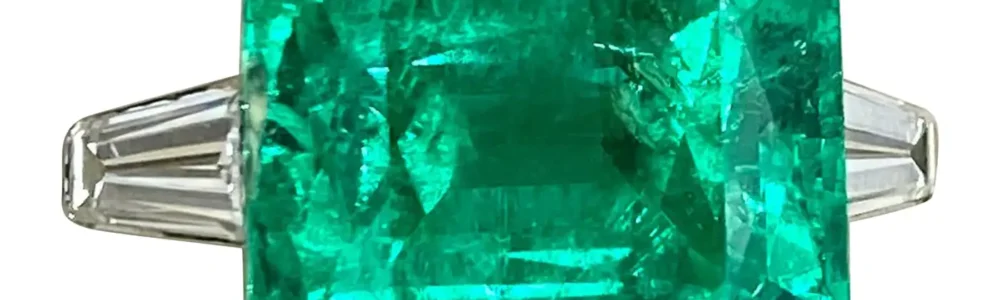 emerald ring