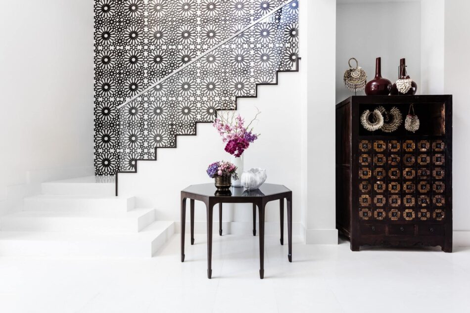 Tom Stringer-designed entryway in a Gold Coast, FL home