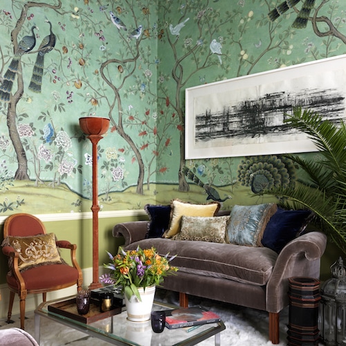 See the Lush London Flat of the de Gournay Wallpaper Heiresses