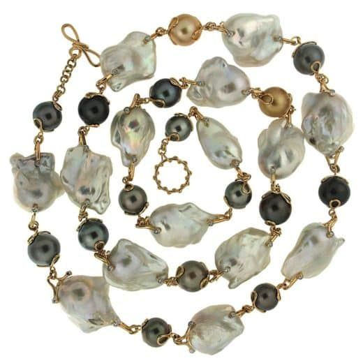 A strand of Baroque freshwater pearls. Offered by Valentin Magro. 
