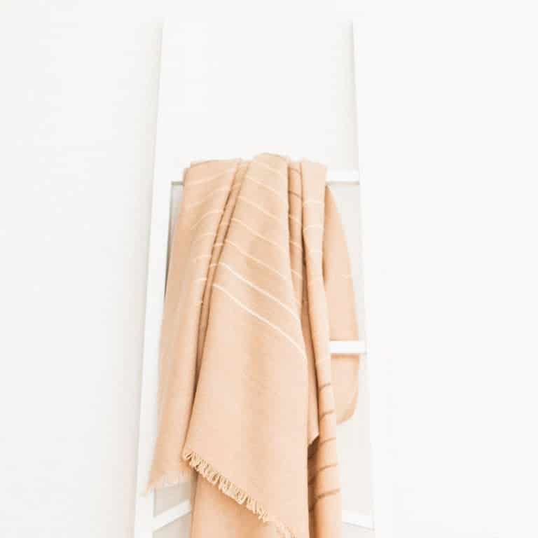 Studio Variously Terra throw