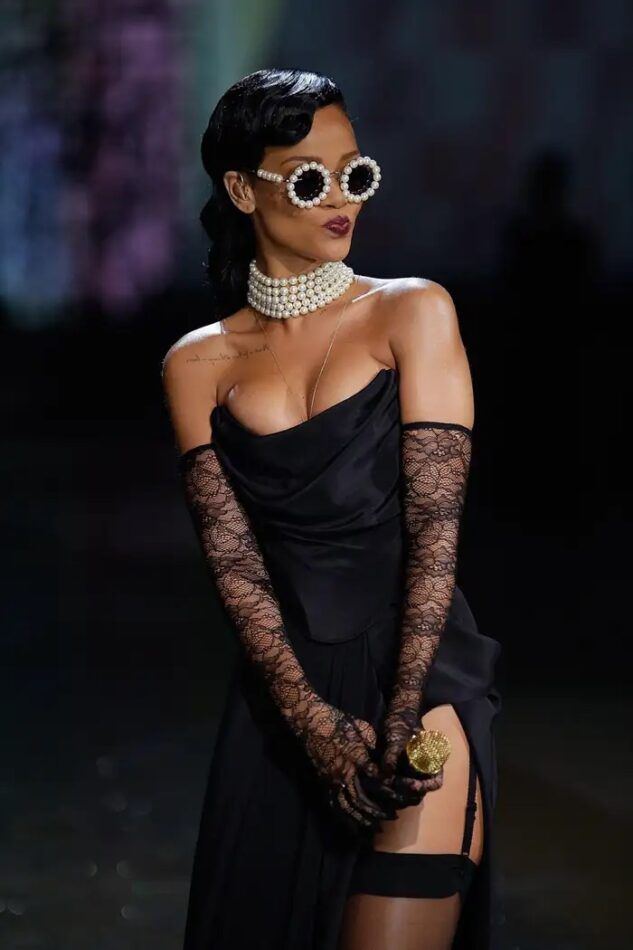 Rihanna in Chanel pearl sunglasses