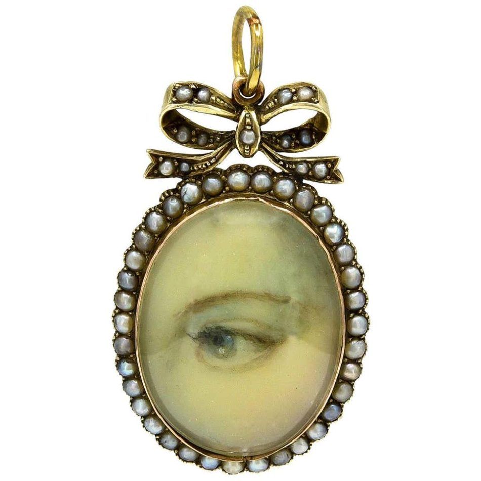 Gold and pearl pendant with a painted lover's eye, 1820