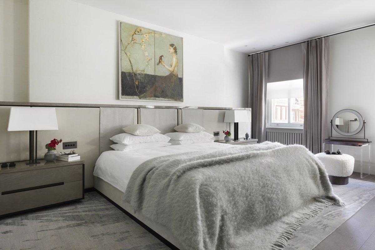 22 Soothing Gray Bedrooms