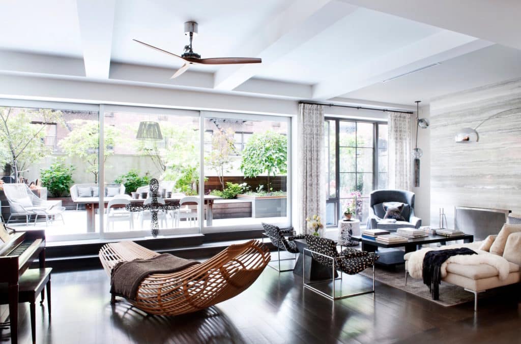 loft living room by DHD Architecture & Interior Design
