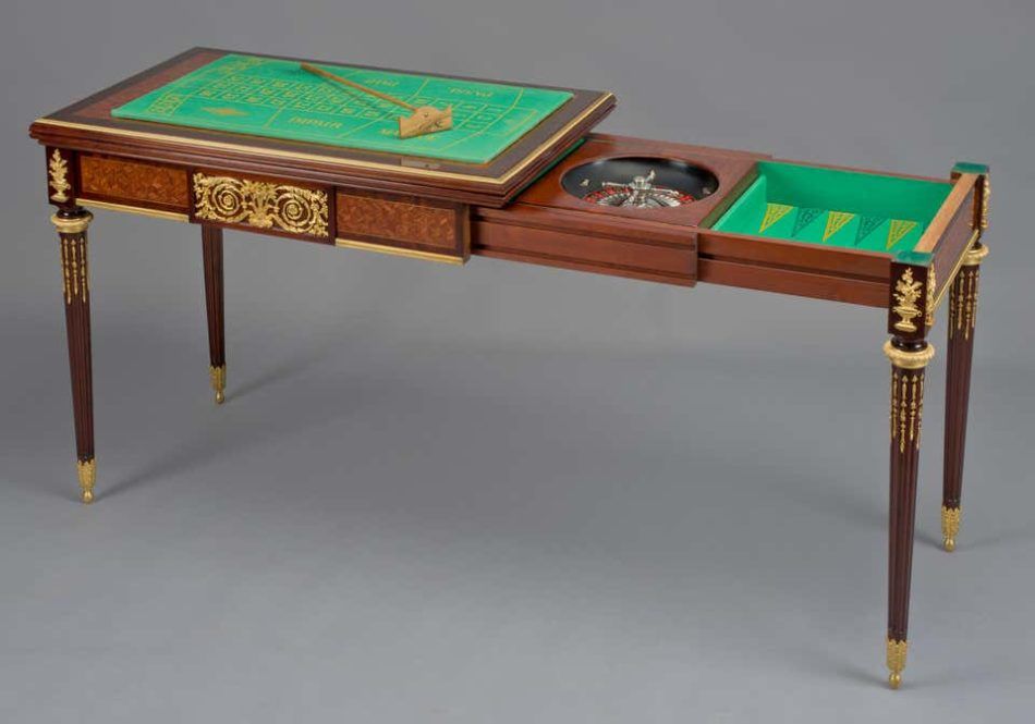 François Linke parquetry inlaid games table, 1890 