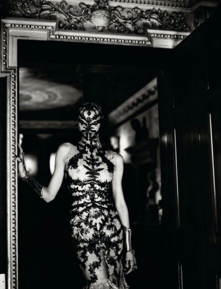 After Alexander McQueen died, Sarah Burton spent 13 years as the creative director of the fashion house.