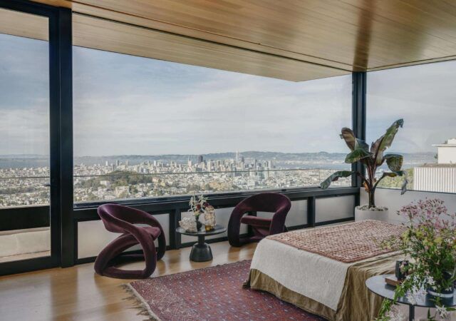 11 Bedrooms with Incredible Views