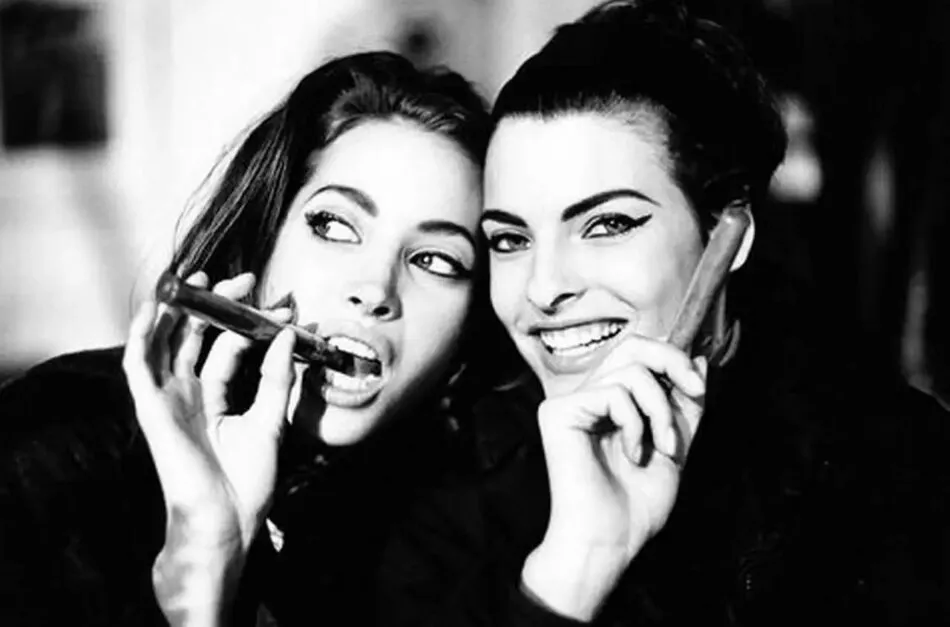 Christy Turlington and Linda Evangelista with Cigars