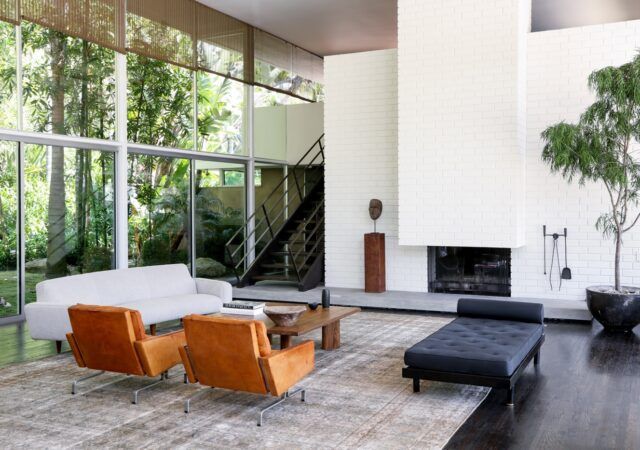 A Room We Love from the 1stDibs 50: Courtney Applebaum Design