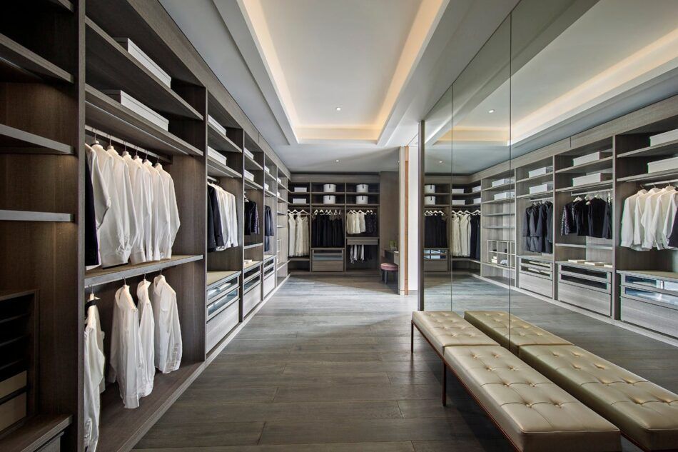 Kelly Hoppen designed a massive closet for a residence in China