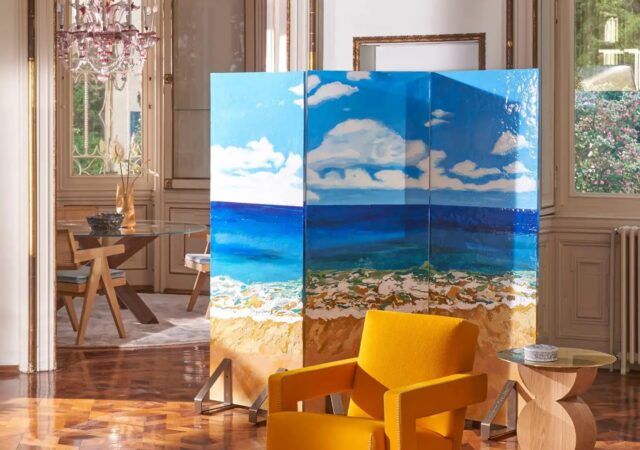 Built-In Speakers Bring Gaetano Pesce’s Beachy Screen to Life