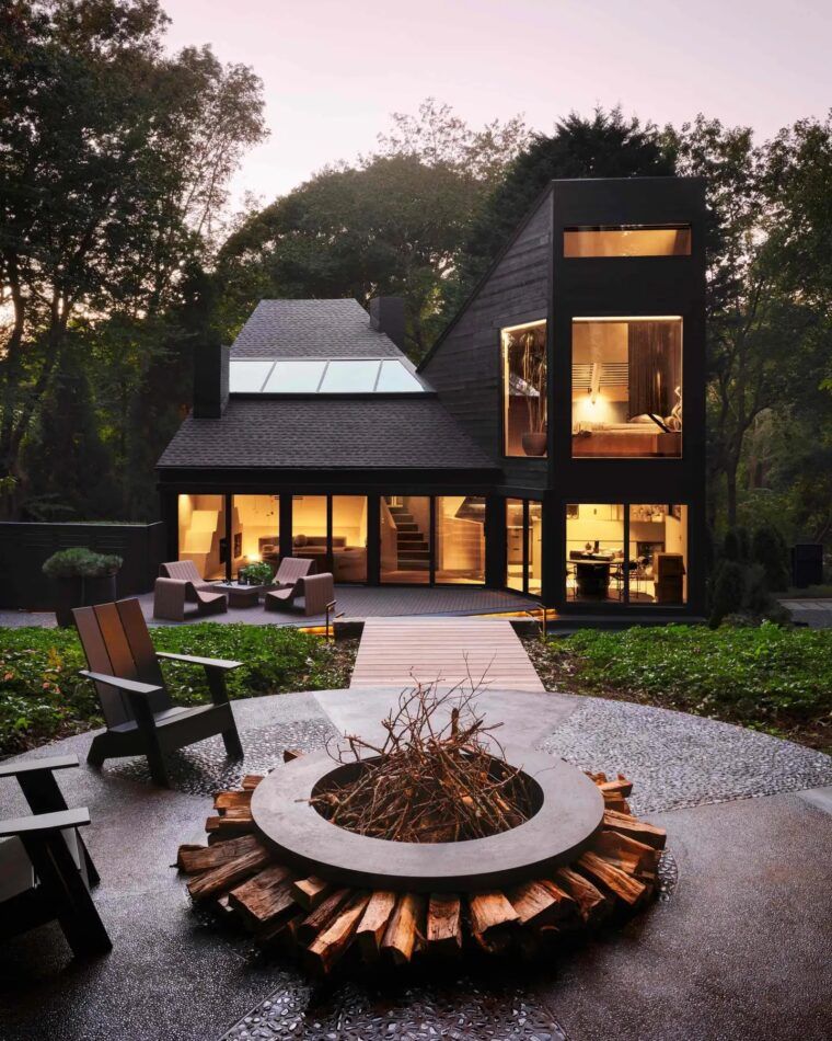 Timothy Godbold designed a bifurcated patio inspired by James Bond films for Hamptons house.