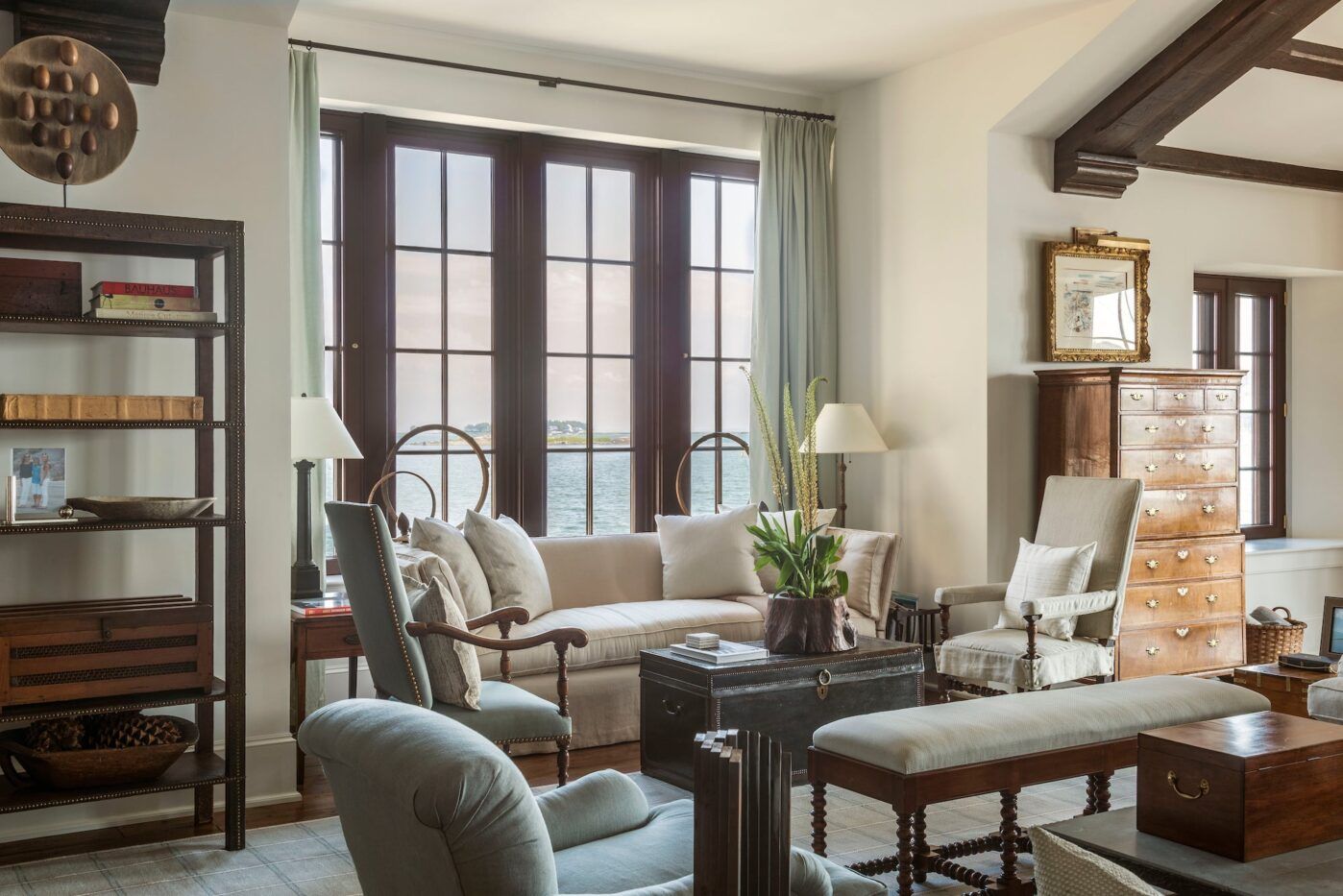 41 Impeccable New England Homes | The Study
