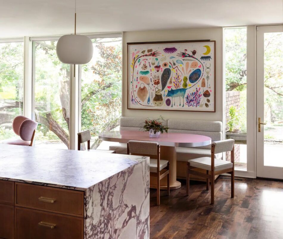 Dining nook in a Nashville home designed by Damon Liss
