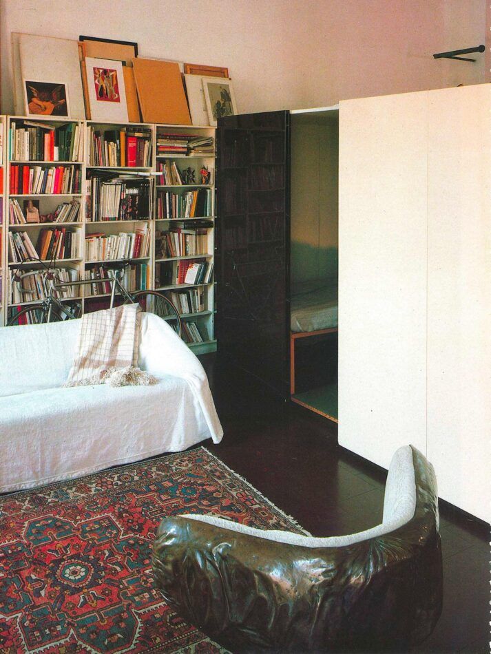 La Casa Nella Casa appeared in the September 1982 issue of Domus magazine.