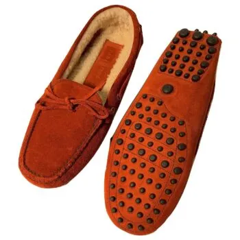 driving shoes with rubber indents on sole