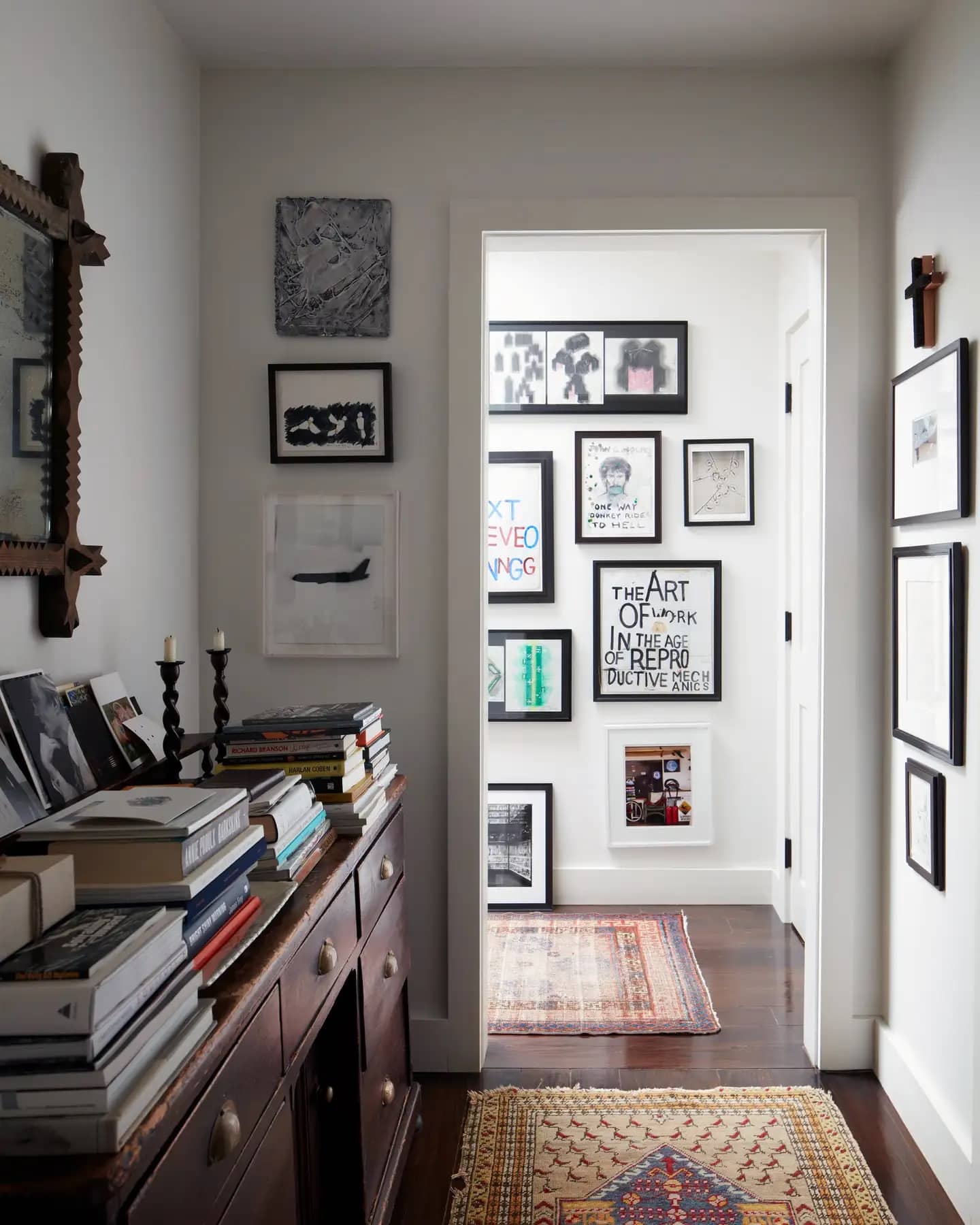 Gallery Walls Galore from 1stDibs 50 Designers Prove That More Is More ...