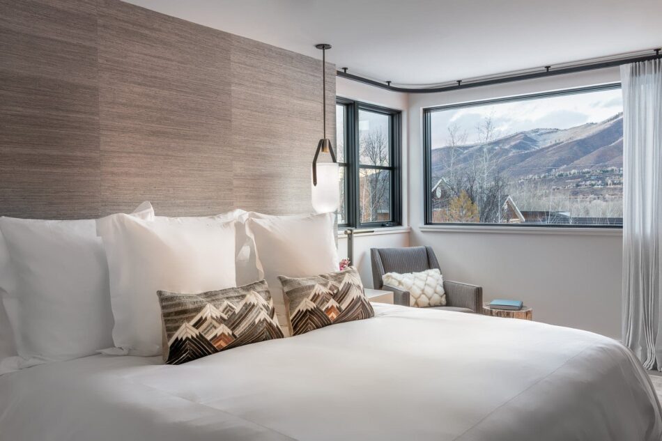 Vacation Home by Forum Phi Interiors in Aspen, CO