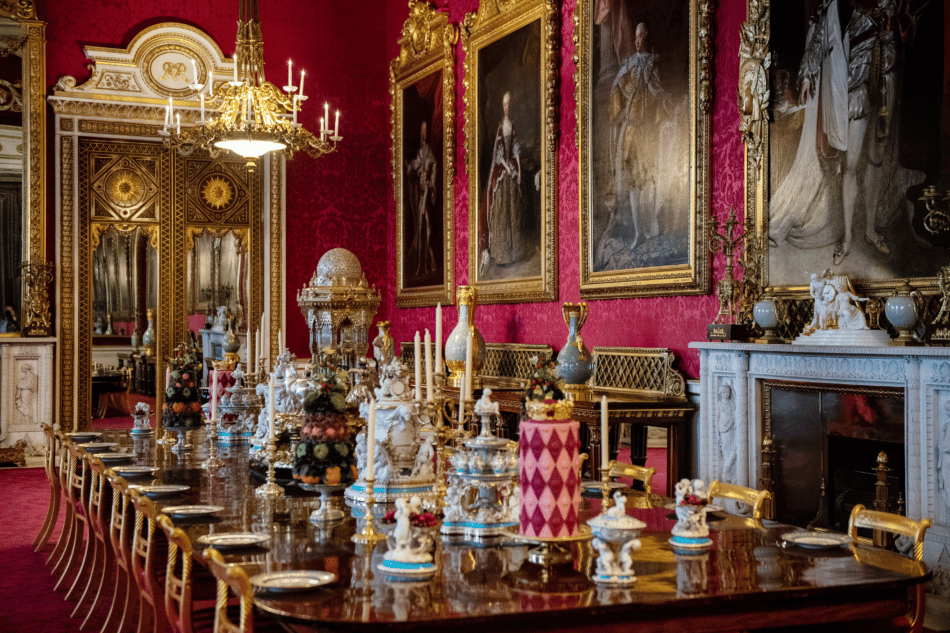 State Dining Room at Buckingham Palace