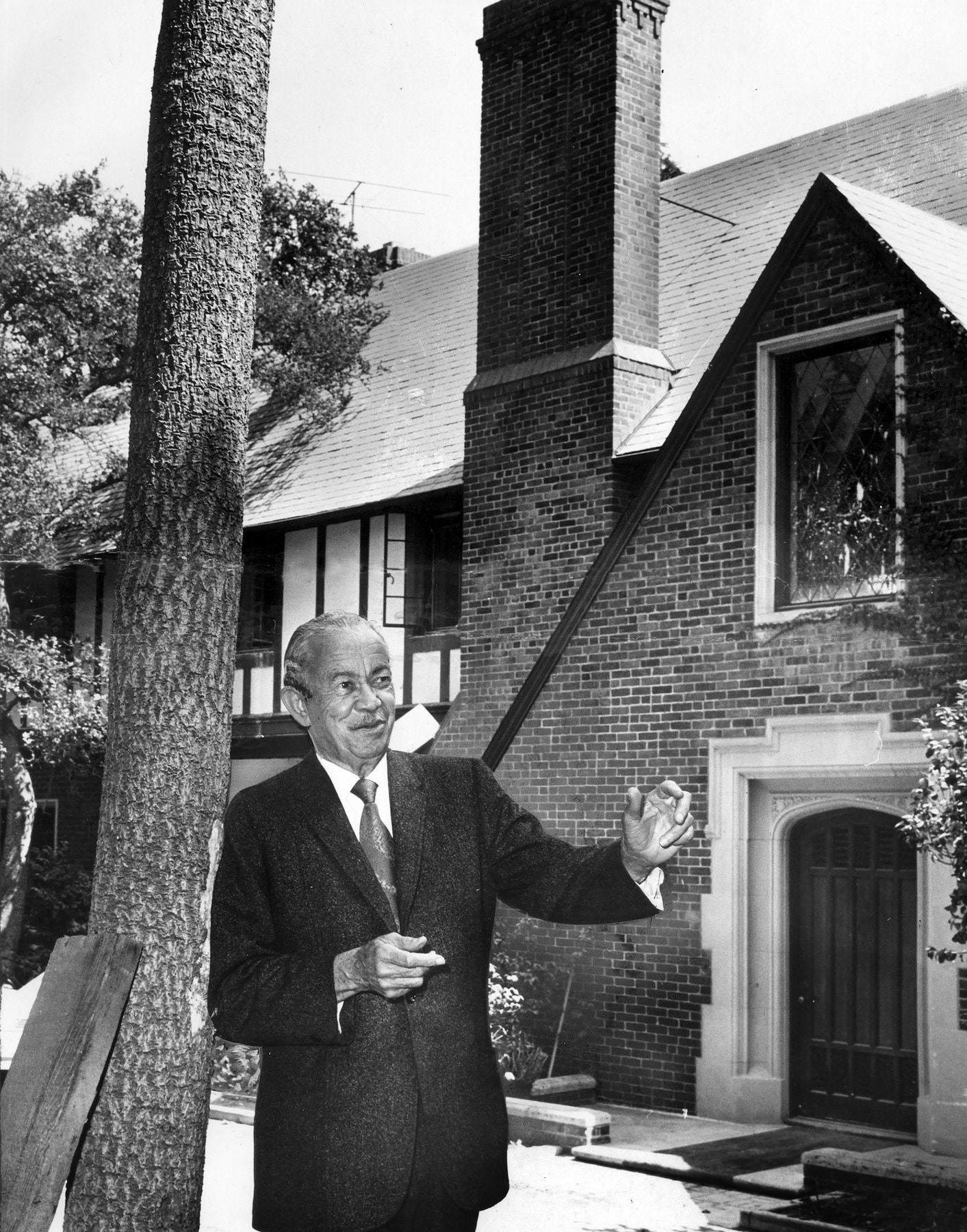 How Top Designers Are Updating Paul R. Williams Homes for Today The Study