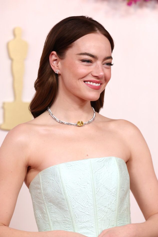 Emma Stone wore a Louis Vuitton choker featuring a 30-carat yellow sapphire to the 2024 Academy Awards