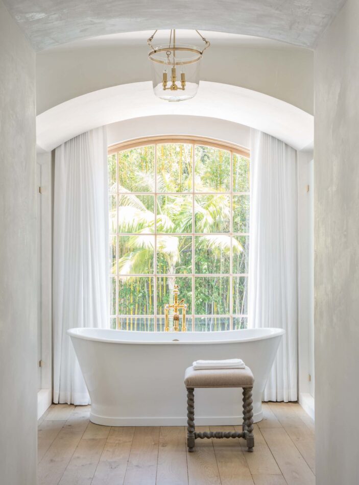 Malibu bathroom by Giannetti Home