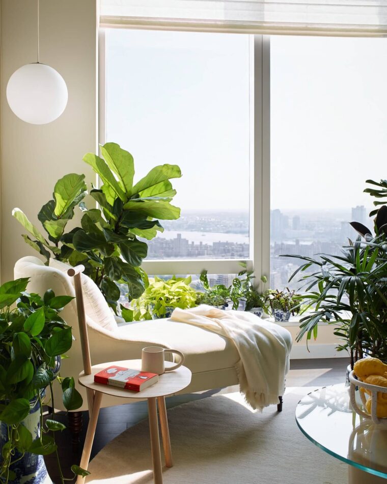 New York reading nook by Anna Karlin