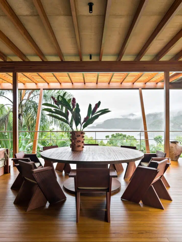 Rio de Janeiro haven by Studio Mellone