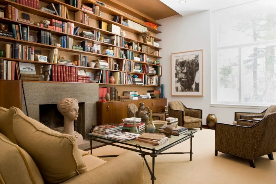 The library in the Philadelphia home of John Levitties of JAGR Projects