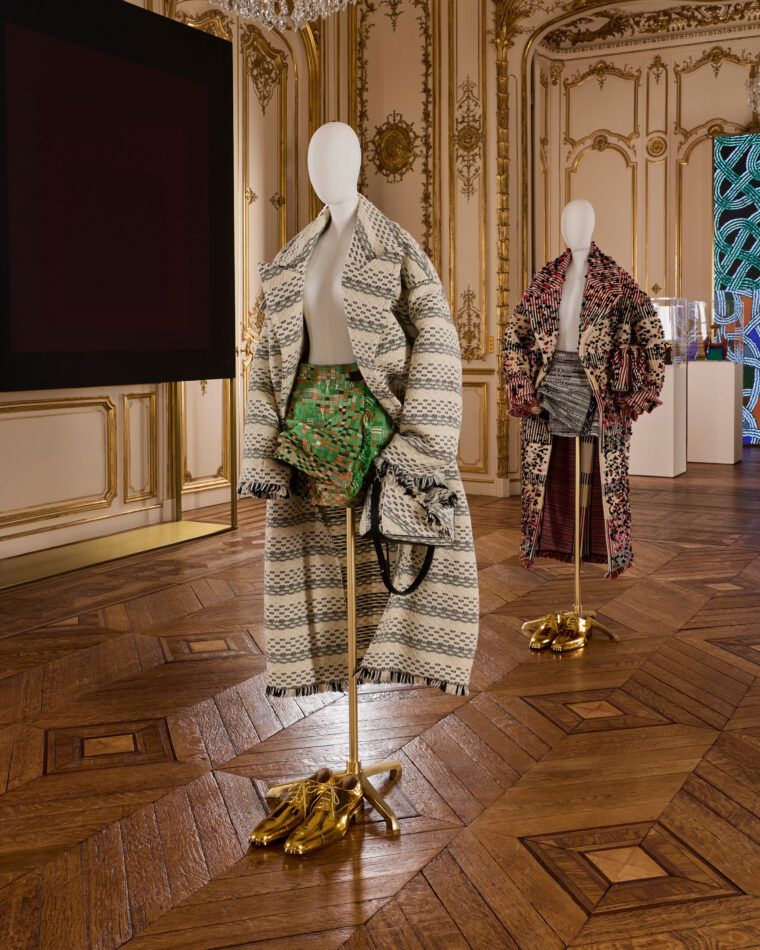 two mannequins in a hôtel particulier at the Loewe Autumn/Winter 2025 show