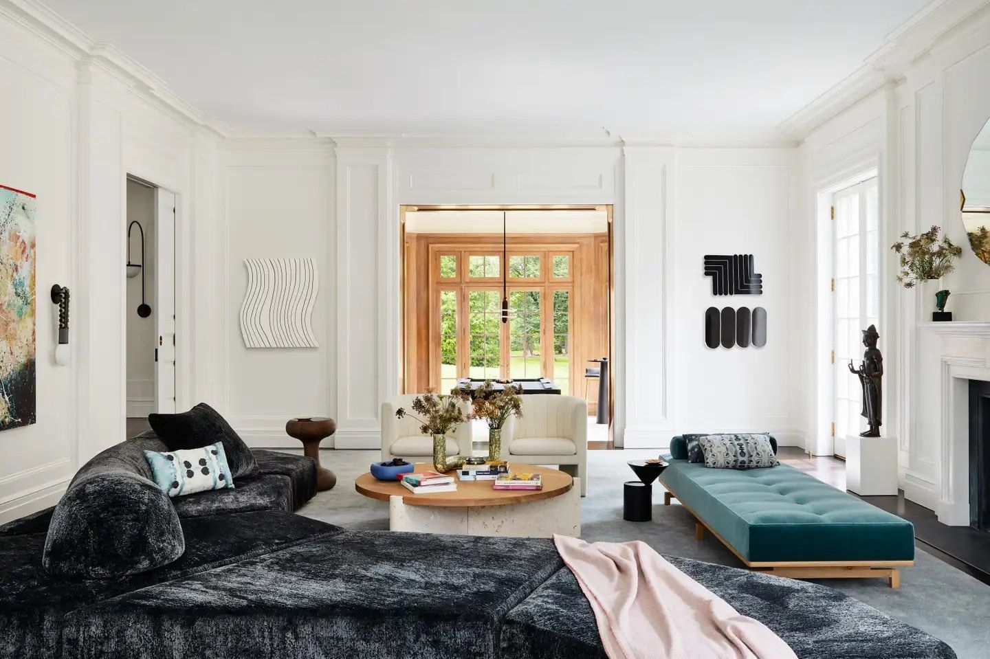 Picture of Floral Interior Design 2026: Trends, Ideas & Modern Home Styling Tips