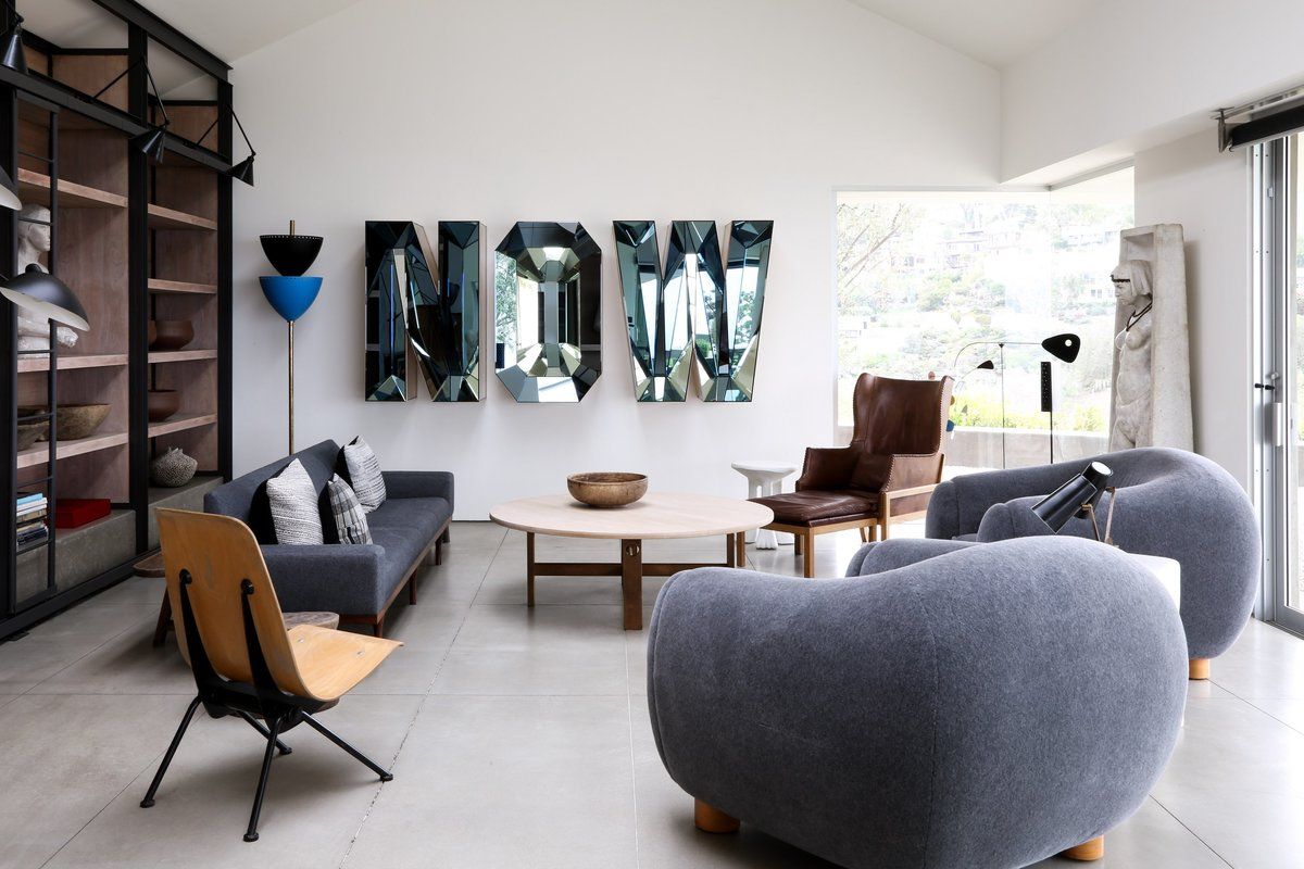 Living room in Laguna, California, by Matt Blacke Inc