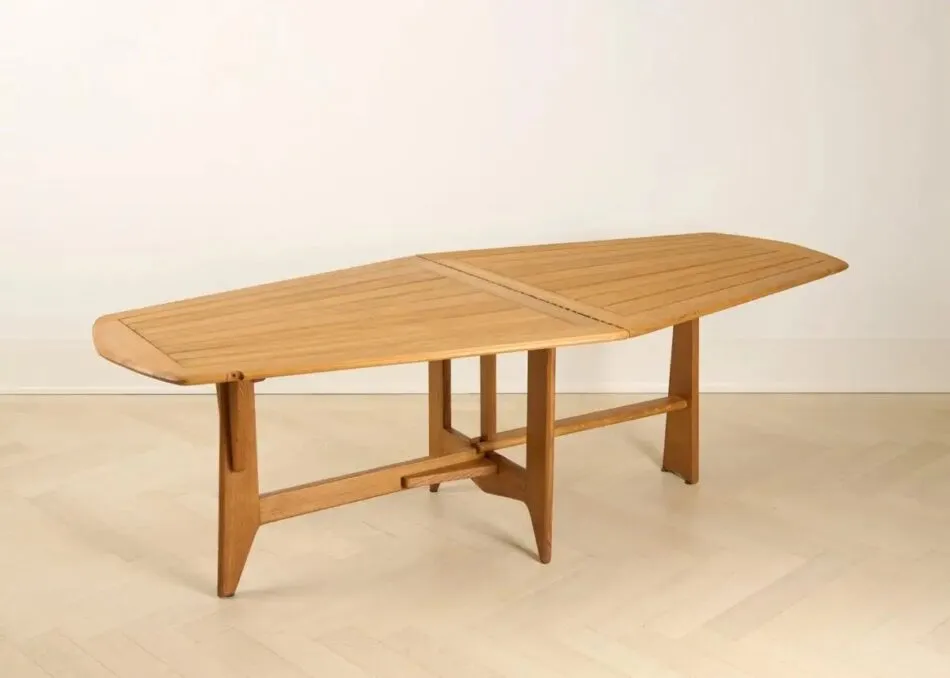 Guillerme et Chambron's Portefeuille table  