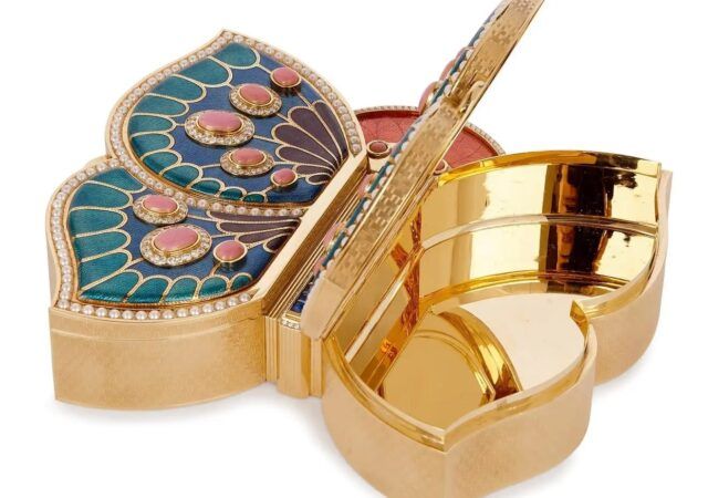 These Lovely Vintage Jewelry Boxes Store Your Valuables in Style