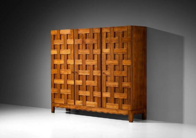 A Basket-Weave Pattern Adds Country Charm to Paolo Buffa’s Elegant Cabinet