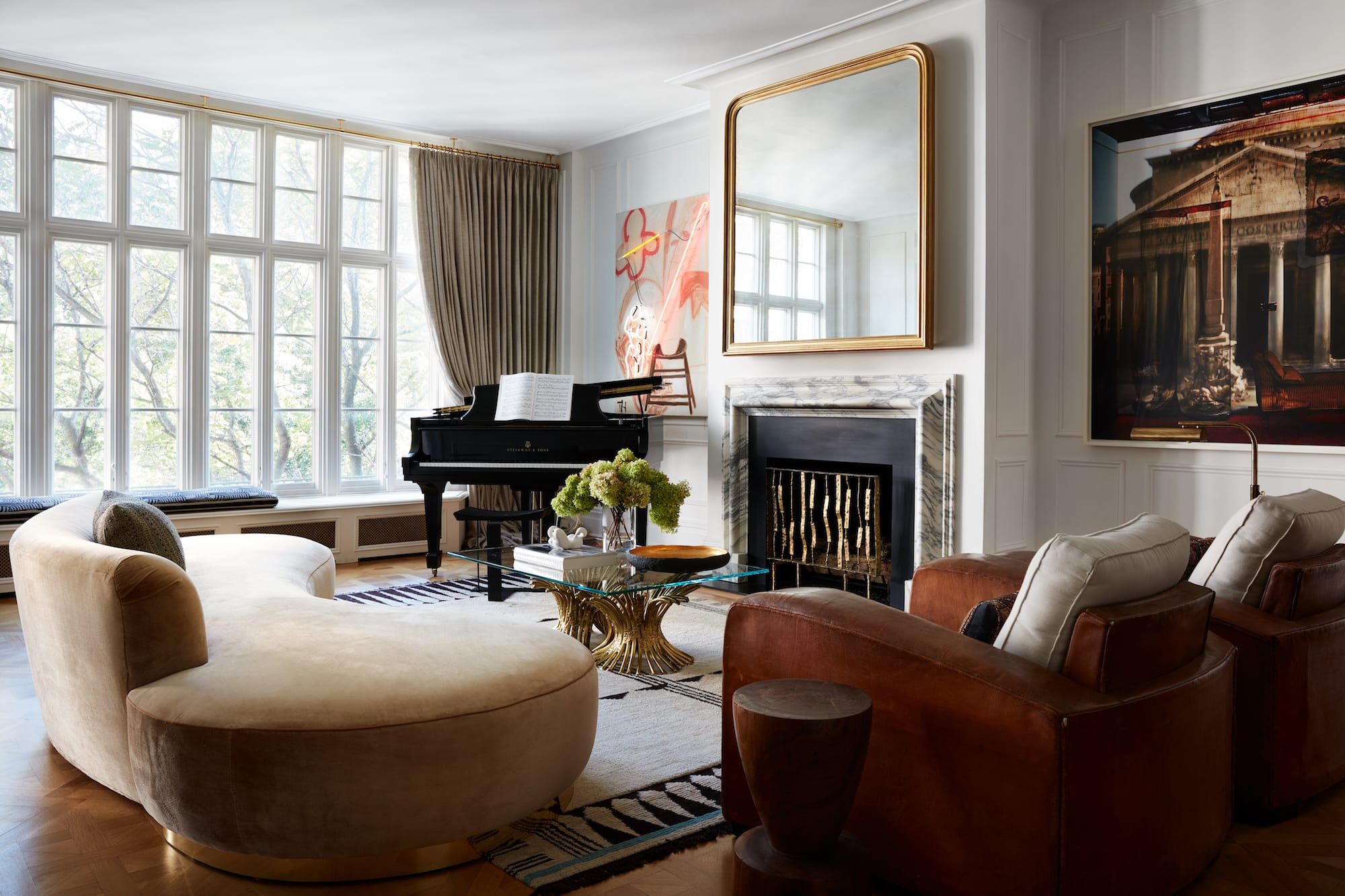 A Room We Love from the 1stDibs 50: Neal Beckstedt Studio
