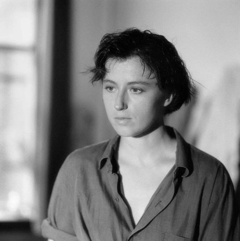 A 1984 black-and-white portrait of artist Cindy Sherman by photographer Jeannette Montgomery Barron