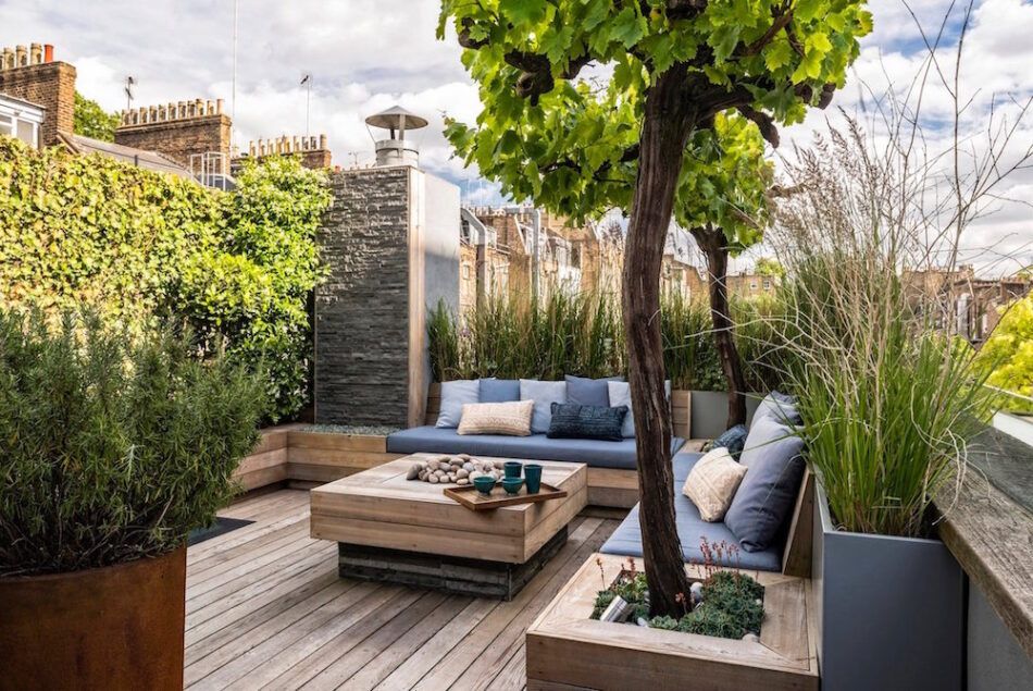 18 Homes with Striking Landscape Design | The Study