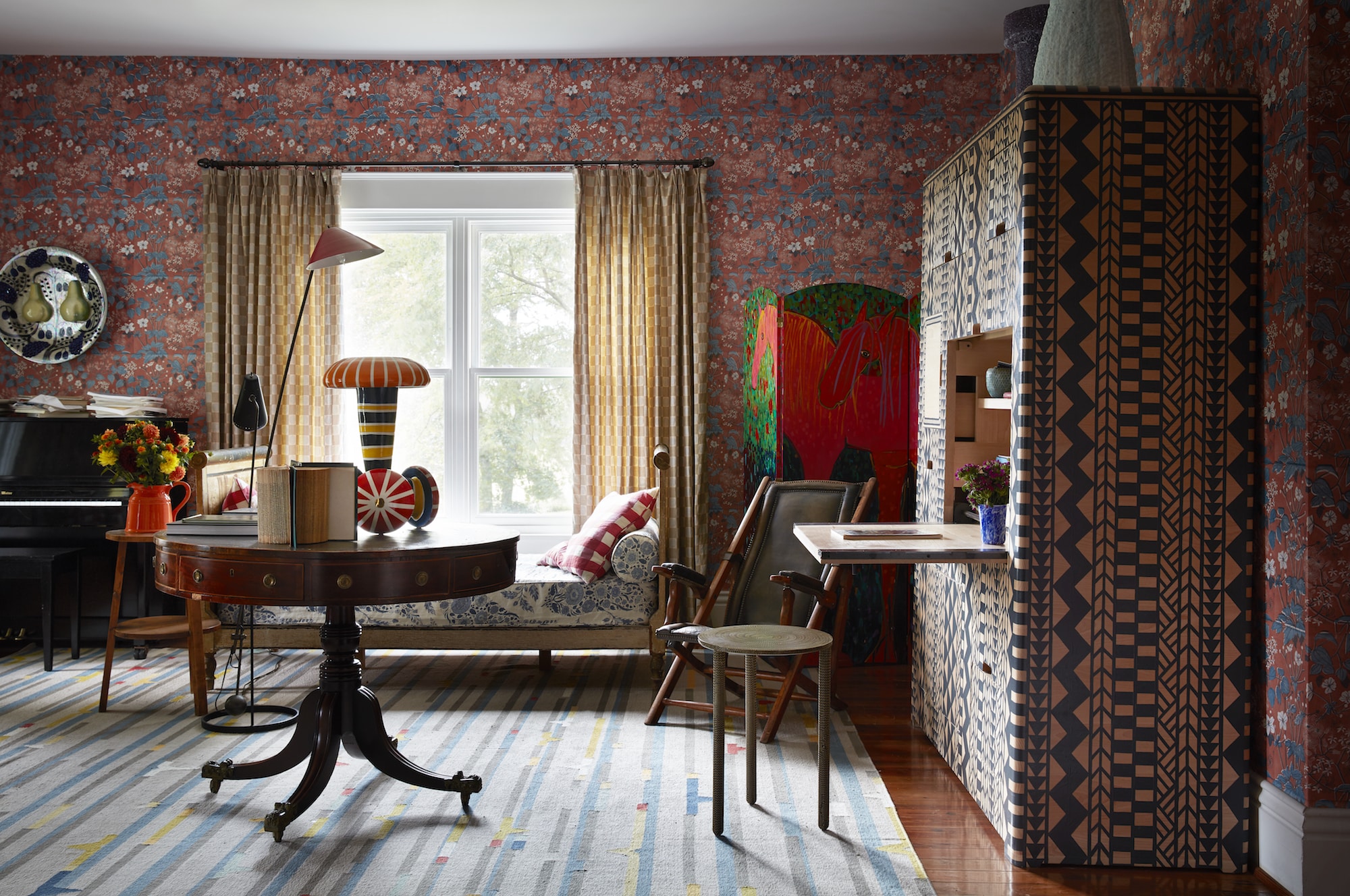 A Room We Love from the 1stDibs 50: RP Miller