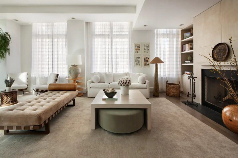 Manhattan penthouse by Samuel Amoia Associates